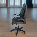 Furnicom  Pinnacle of Comfort Executive Office Chair Boss Chair Office Chair. 