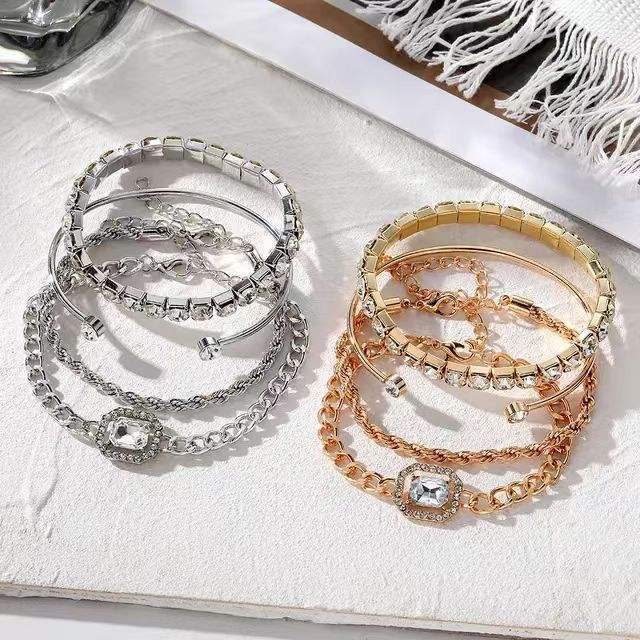 4Pcs/set%20Retro%20Bracelet%20for%20Women%20Girls%20Crystal%20Shiny%20Adjustable%20Opening%20Chain%20Bracelets%20Punk%20Bangle%20Charm%20Bracelets%20Jewelry%20Gift%20-%20Image%207
