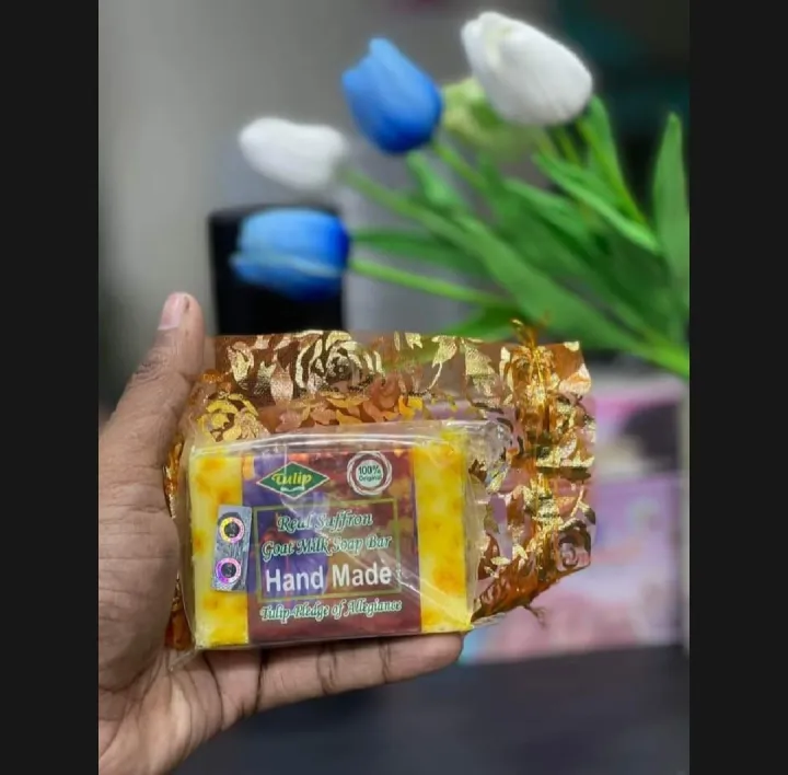 Hand%20Made%20Real%20Saffron%20Goat%20Milk%20Bar%20Soap%20-%20Image%202