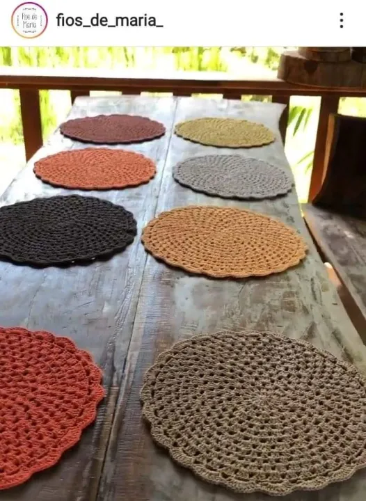 Crochet%20place%20/%20table%20mat%2012-13"%20-%20Image%202