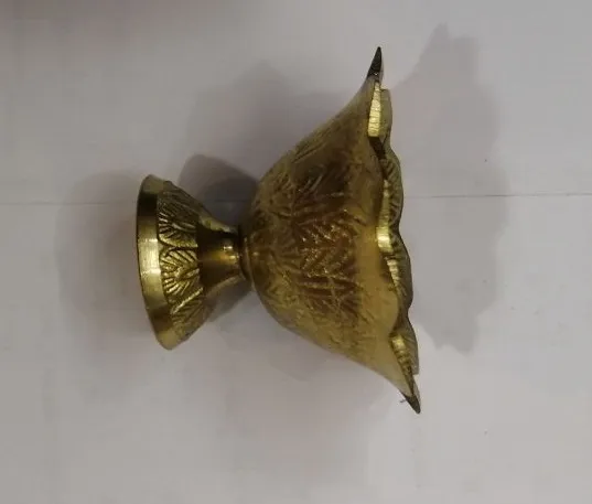 Kasha%20Brass%20Single%20Long%20Prodip%20-%20Pitol%20Kansha%20Deep%20Medium%20Size%20-%20Image%202