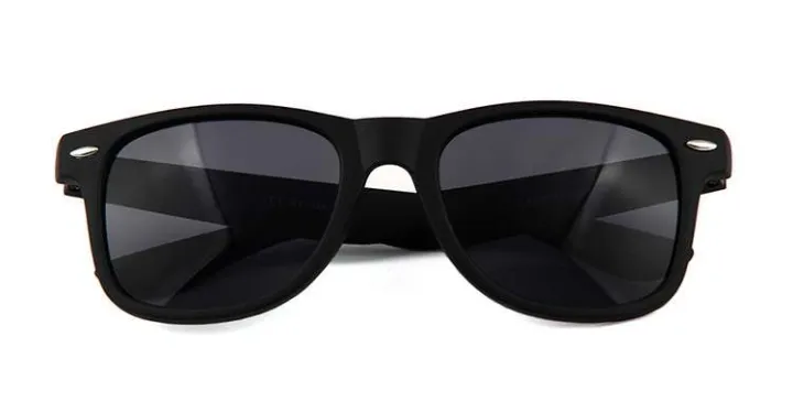 New%20Trendy%20Look%20Very%20Stylish%20Black%20Sunglass%20For%20Men%20-%20Image%202