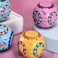 【Yurui】New Finger pinner Memory Improvement 2 in 1 Rotating Bead Hand pinner for Entertainment.