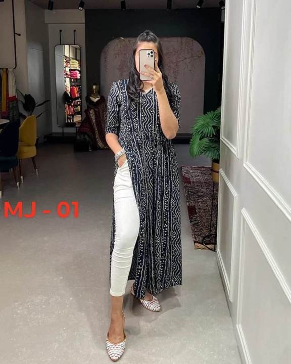 Naira%20cut%20dress%20with%20well%20febrics%20-%20Image%203