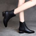 Mature fashion mom leather boots mid heel women's boots autumn and winter new korean version pointed toe block heel short fashion boots for women.