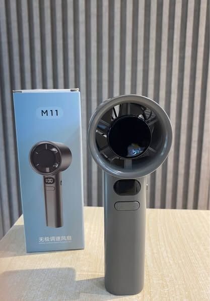 Small%20Hand%20Fan%20USB%20Rechargeable%20Pocket%20Fan%20for%20Women%20Men%20Travel/Camping/Outdoor%20-%20Image%202