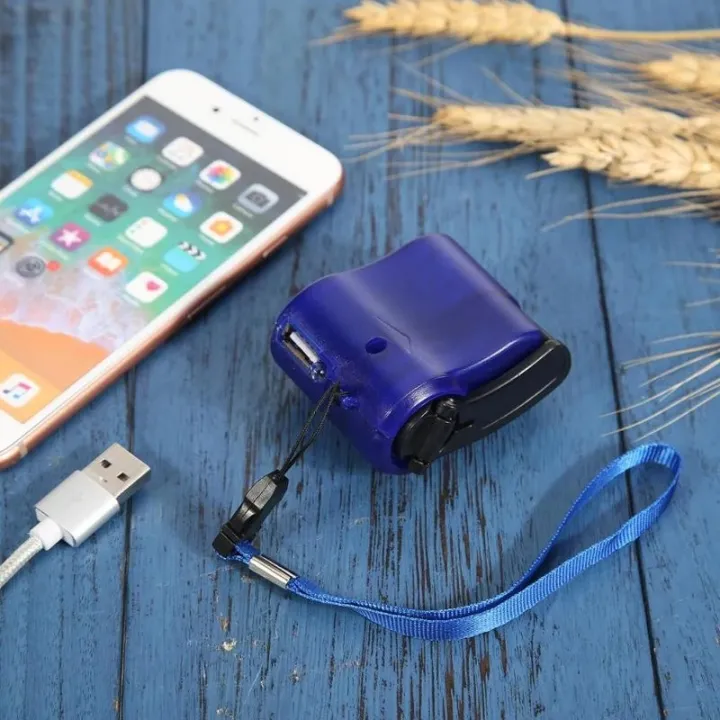 Universal%20USB%20Hand-Crank%20Charger/%20Portable%20Manual%20Emergency%20Charger/%20Travel%20Charger%20for%20Camping%20Hiking%20Survival%20Tool%20-%20Image%207