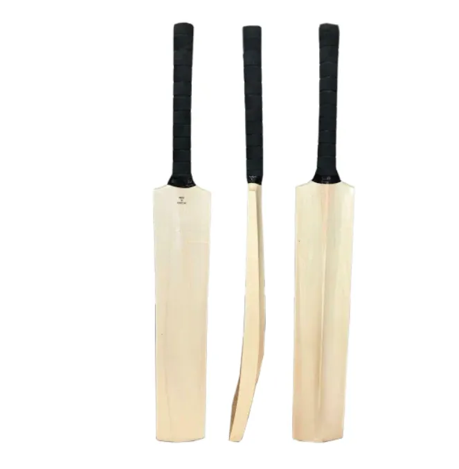 Joint%20Less%20Cricket%20Bat%20for%20Kids%20(%20M-%20Long-24")%20-%20Image%204