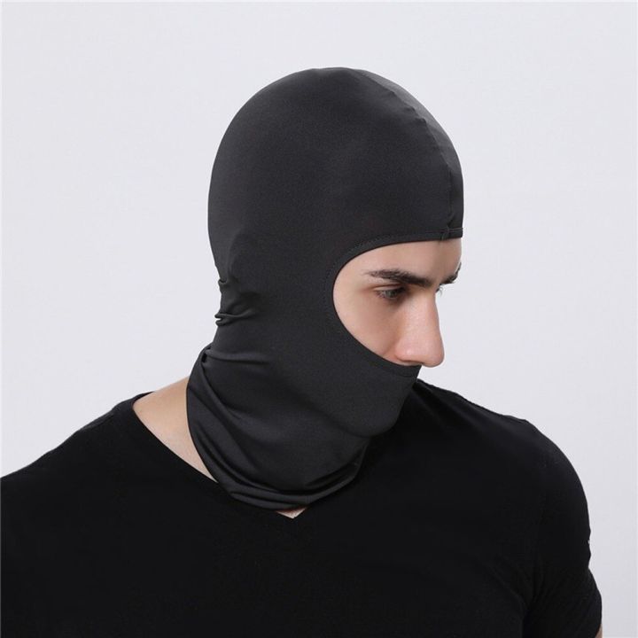Balaclava%20Face%20Bandanas%20For%20Bike%20Riding%20(Black)%20-%20Stay%20Protected%20During%20Bike%20Rides%20With%20Black%20Balaclava%20-%20Image%204