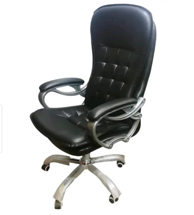 Revolving%20Chair%20-%20Image%202