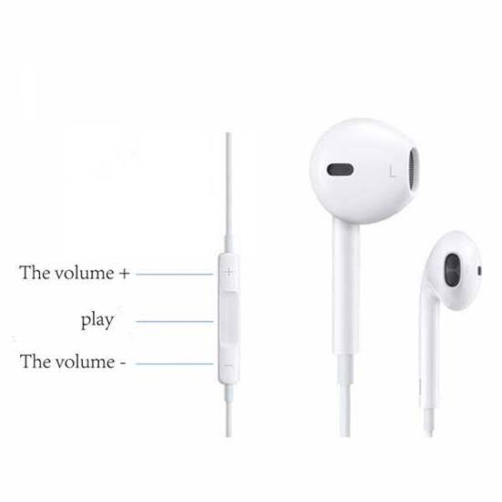 Apple%20EarPods%20with%20Lightning%20Connector%20In%20Ear%20Earphones%20And%20Headphone%20With%20Microphone%20For%20iphone%20-%20Image%204