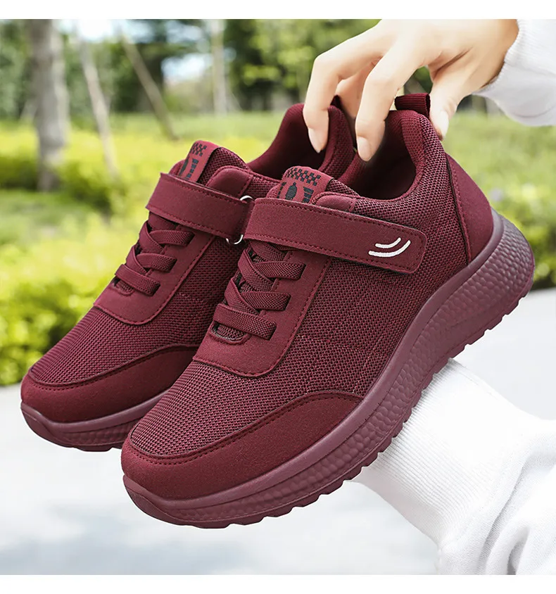 Sneakers Women's 2024 Spring New Single Shoes Wholesale