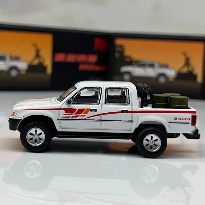JKM%201:64%20Toyota%20Hilux%20Pickup%20Die-Cast%20Vehicles%20Alloy%20Model%20Car%20Toy%20-%20Image%208