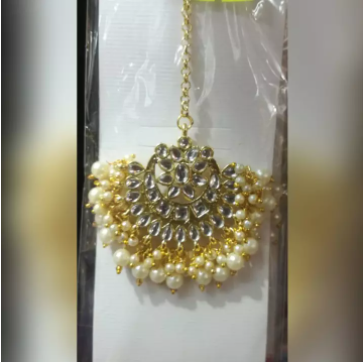 Trendy%20&%20Fashionable%20Metal%20Tikli%20-%20Image%203