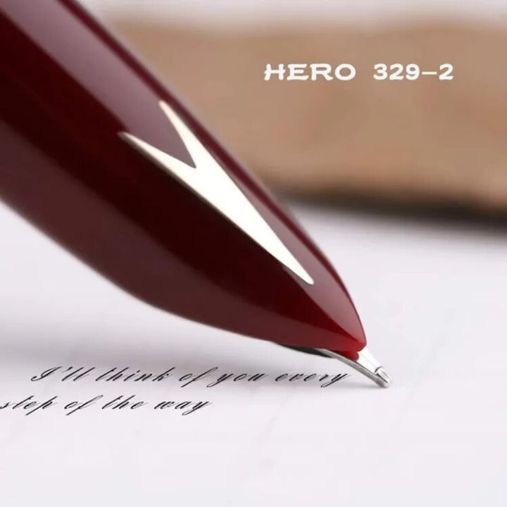Hero%20Vintage%20Fountain%20Pen%20Fine%20Nib%20-%20Image%204