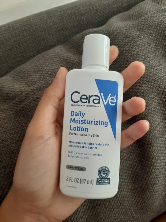 Cerave%20Daily%20Moisturizing%20Lotion,%2087ml%20-%20Image%204