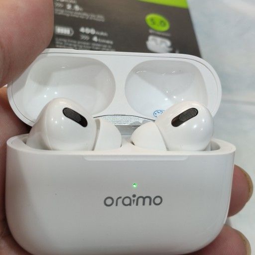 Airpods%20Pro%20Tws%205.0%20Updated%20Version%20Bluetooth%20Wireless%20Earbuds%20-%20Bluetooth%20Headphone-AS%20-%20Image%204