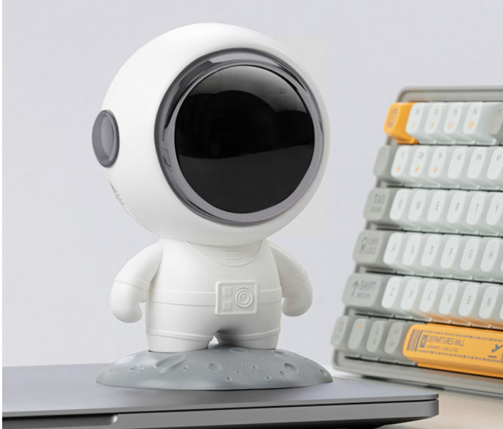 New bluetooth speaker space astronaut cartoon robot bluetooth speaker gift speaker gift