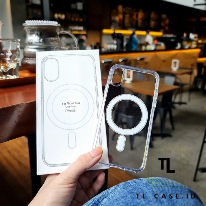 For iPhone x/xs Magsafe Magnetic Wireless Charging Case Clear