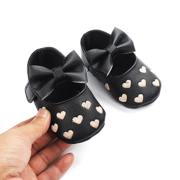 0-1%20year%20old%20one%20heart%20toddler%20shoes,%20with%20soft%20soles,%20baby%20shoes%20-%20Image%208