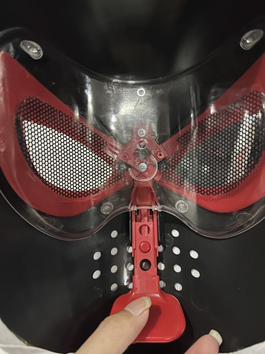 Spiderman%20no%20Way%20Home%20Headgear%20Cosplay%20Moving%20Eyes%20Mask%20Spider%20Man%201:1%20Remote%20Control%20Elastic%20Mask%20Toys%20for%20Adults%20Kids%20Gift%20-%20Image%205