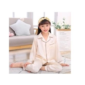 Luxurious%20Comfort:%20Kids%20Pure%20Silk%20Charmeuse%20Pajama%20Set%20for%20boys%20and%20girls%20-%20Image%202