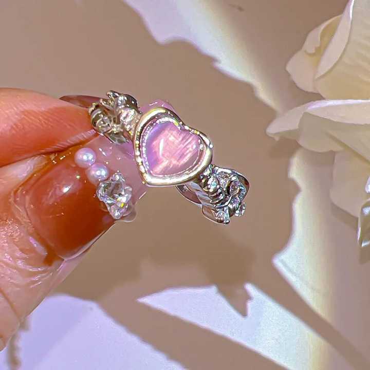 Diamond%20Cut%20Fnger%20Ring%20for%20Womens%20-%20Image%202