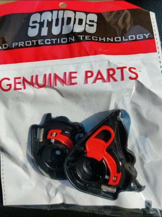 Studds%20THUNDER%20helmet%20visor%20lock%20Studds%20helmet%20visor%20lock%20-%20Image%203