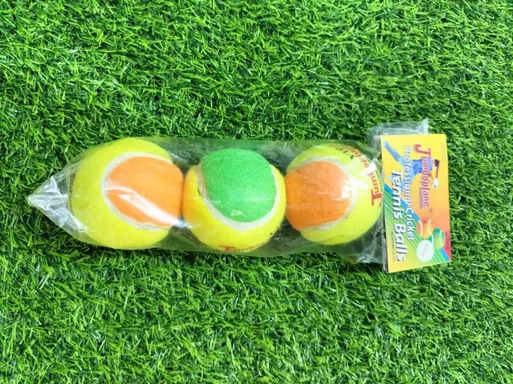 Pack%20of%203%20or%2012%20Pieces%20Cricket%20Tennis%20Ball%20Set%20Wax%20polished%20for%20lasting%20shine%20Standard%20size%20for%20cricket%20-%20Image%204