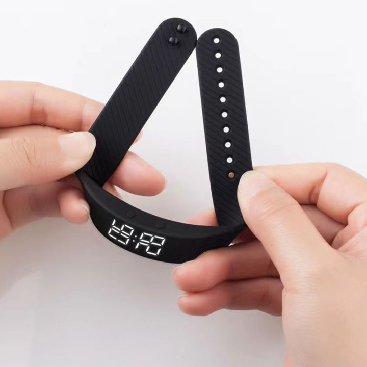 Smart%20Watch%20Sports%20Bracelet%20Smart%20Bracelet%20With%20Vibrating%20Alarm%20Clock%20Running%20Step%20Counting%20Bracelet%20for%20Male%20and%20Female%20Student%20-%20Image%203