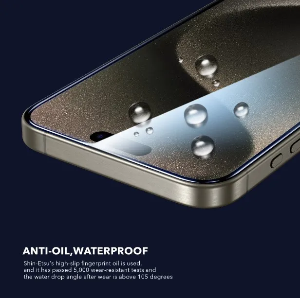 Anker%20Privacy%20Tempered%20Glass%20Screen%20Protector%20Black%20iPhone%20-%20Image%204