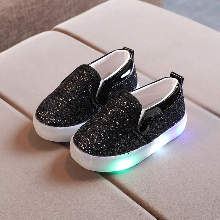 Children%20Casual%20Running%20Shoes%20sequin%20LED%20Boys%20Girls%20Fashion%20Sneakers%202023%20Spring%20Lighted%20Non-Slip%20Sport%20Shoes%20Luminous%20Boots%20-%20Image%205