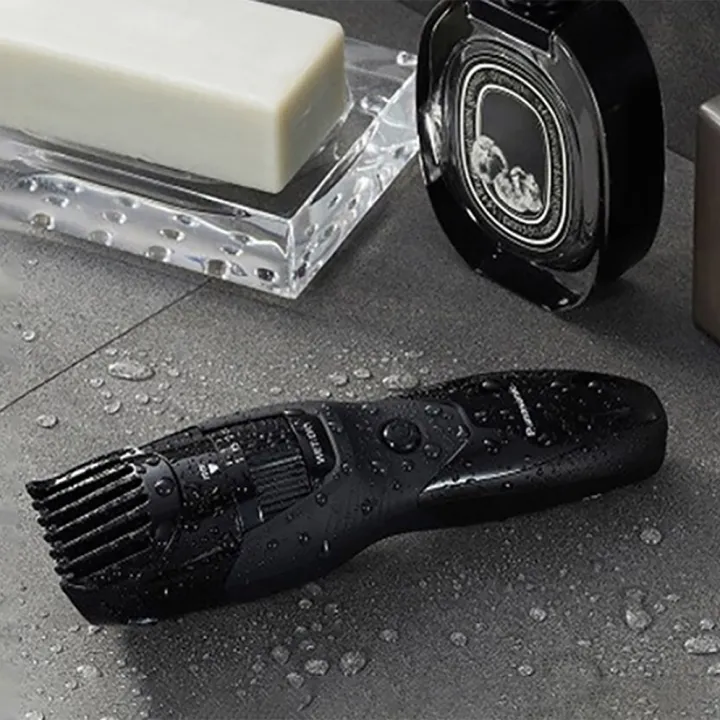 Panasonic%20ER-GB42K%20Cordless%20Men's%20Electric%20Shaver%20Hair%20and%20Beard%20Trimmer%20for%20Men%20-%20Image%204