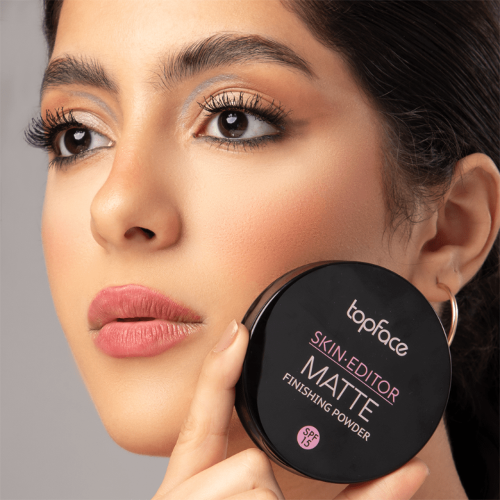 Topface%20Skin%20Editor%20Matte%20Finishing%20Powder%20(002)%20-%20Image%204