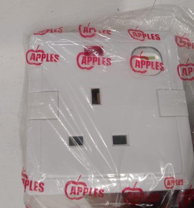 Combined Socket 13A 3 Pin Flat with Switch Three 3Pin