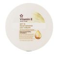 Superdrug Vitamin E Moisturising Day Cream  Spf 15 (UK) - 100ml. 