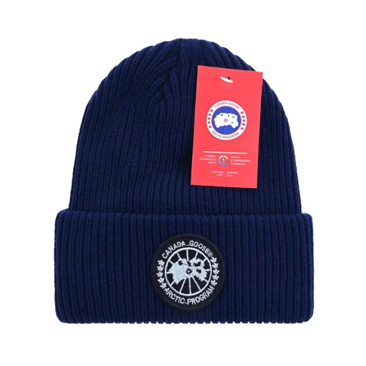 Canada%20Goose%20Fashion%20Embroidered%20Sliding%20Beanie%20Hat%20Men%20and%20Women%20Versatile%20Warm%20Autumn%20and%20Winter%20Trendy%20Hat%20-%20Image%203