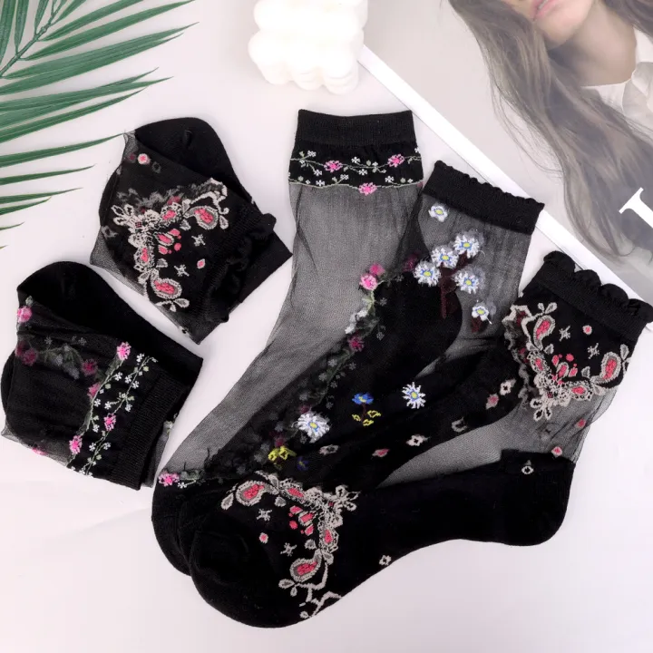 1/5%20Pairs%20Women's%20Crystal%20Cotton%20Ice%20Socks%20Summer%20Short%20Thin%20Glass%20Socks%20Cool%20Breathable%20Comfortable%20Flower%20Embroidered%20Socks%20-%20Image%208