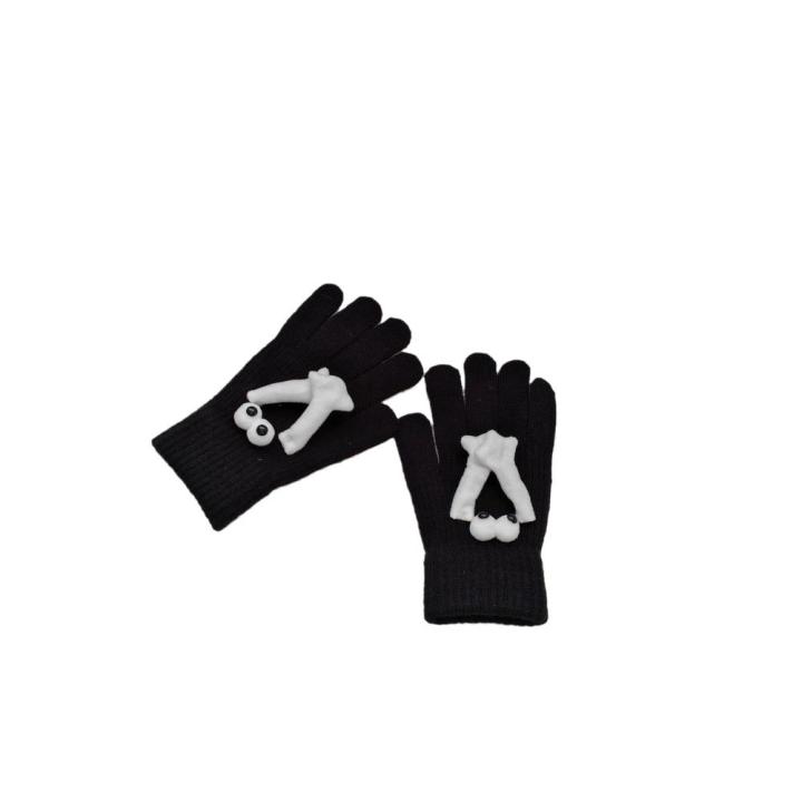 Full%20Finger%20Winter%20Gloves%20Black%20And%20White%20Mittens%20Creative%20Couple%20Gloves%20Funny%20Big%20Eye%20Mittens%20Couple%20Mittens%20Hand-holding%20Gloves%20-%20Image%205