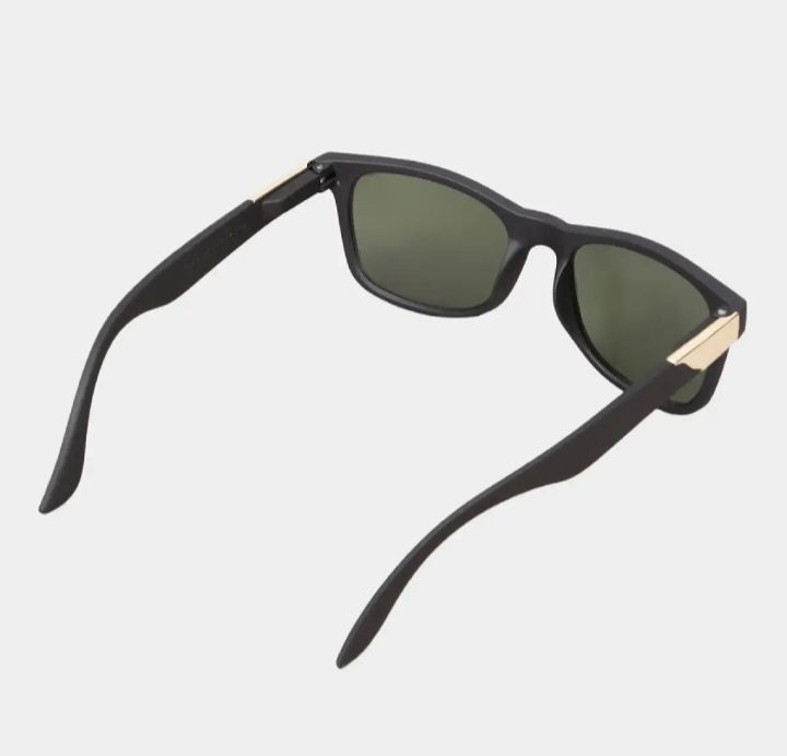 Latest%20Wayfarer%20Sunglasses%20For%20Men-57%20-%20Image%203