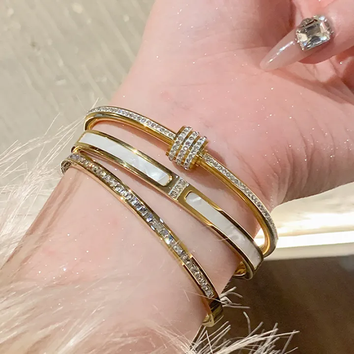 %E3%80%90Wireless%E3%80%91%20Luxury%20Bracelet%20with%20Diamonds%20for%20Women%20-%20ZHANGNA%20-%20Image%203