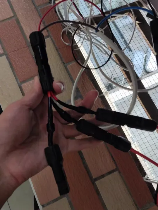 PAIR%20OF%20MC4%20CABLE%20CONNECTORS%20/%20PLUGS%20FOR%20SOLAR%20PANELS,%20EXTENSION%20LEADS%20OR%20PHOTOVOLTAIC%20SYSTEMS%20-%20Image%206