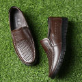 Sandals, summer men's shoes, new hollow leather shoes, men's soft soles, breathable and casual, slip-on cowhide business shoes.