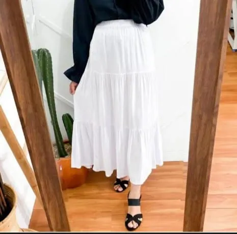 Stylish%20Kuchi%20Designed%20Long%20Skirts%20for%20Women%20-%20Image%205