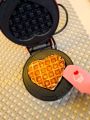 Mini Waffle Maker ( Heart Shape ) (Original). 