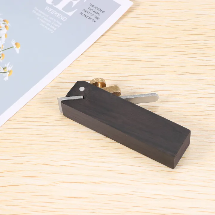 Mini%20Wood%20Hand%20Planer%20Easy%20Operated%20Woodworking%20Tool%20Carpenter%20Tool%20-%20Image%207