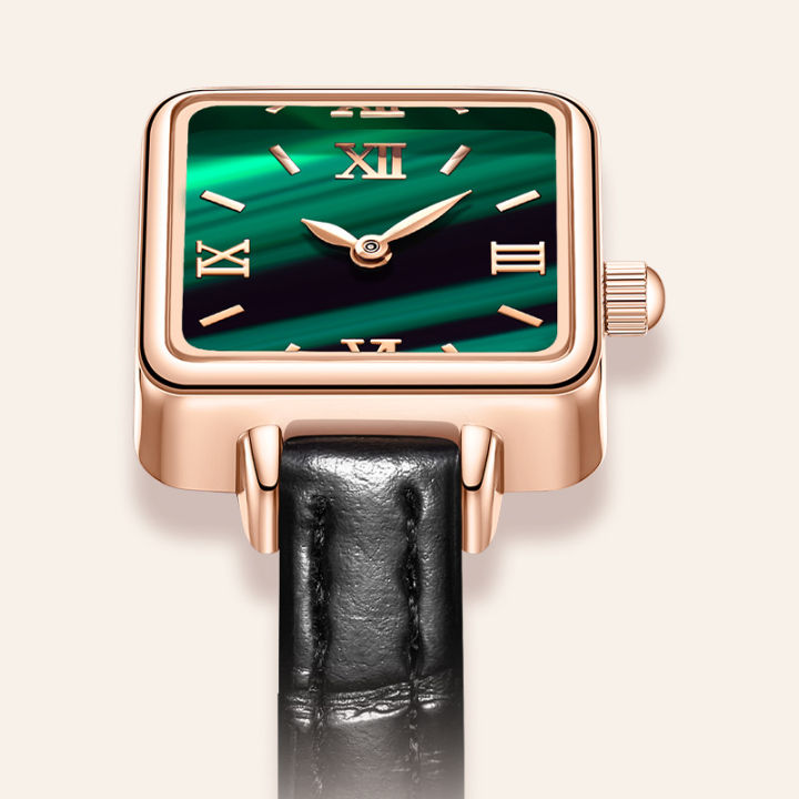 Mark%20Huafei%20brand%20watch%20women's%20men's%20small%20square%20watch%20fashion%20retro%20light%20luxury%20square%20Douyin%20niche%20watch%20-%20Image%204