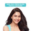POND'S Light Moisturiser Non-Oily Fresh Feel With Vitamin E + Glycerine - 100 ml.