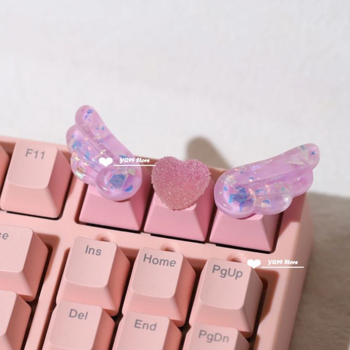 Personalized%20Keycaps%20Wings%20Cute%20Translucent%20Keycaps%20for%20Mechanical%20Keyboard%20R4%20Keys%20PBT%20Color%20Keycaps%20Key%20Caps%20Anime%20-%20Image%203