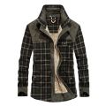 Winter Jacket Men Thicken Warm Fleece Shirts Coats 100% Cotton Plaid Flannel Jacket  Clothes Size M-4XL. 